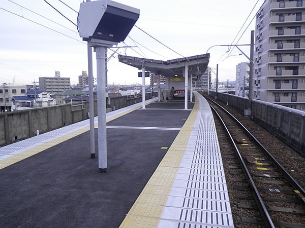 刈谷市駅ホーム改良工事